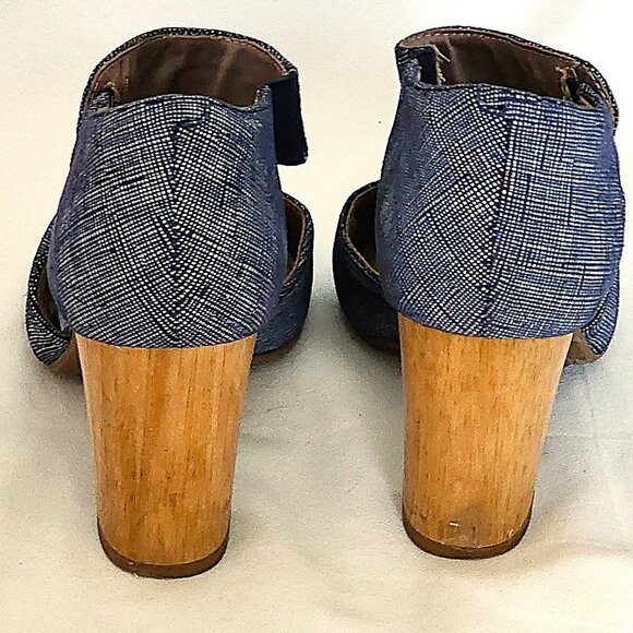 Hush Puppies blue Mary Jane heels - Picture 5 of 12
